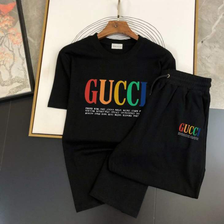 Picture of Gucci Shirt Pant Suits _SKUGucciM-5XLkdtn6222223